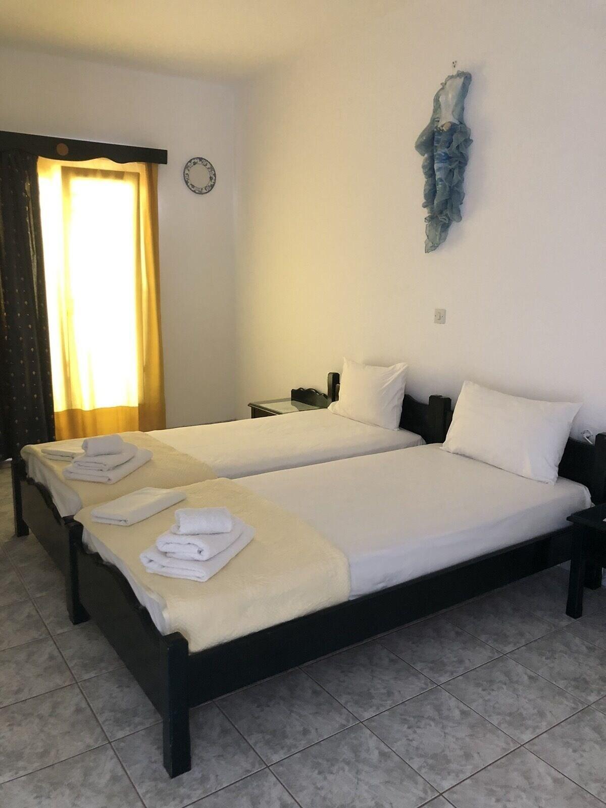 Anna Zisimos Hotel Adamantas  Ngoại thất bức ảnh